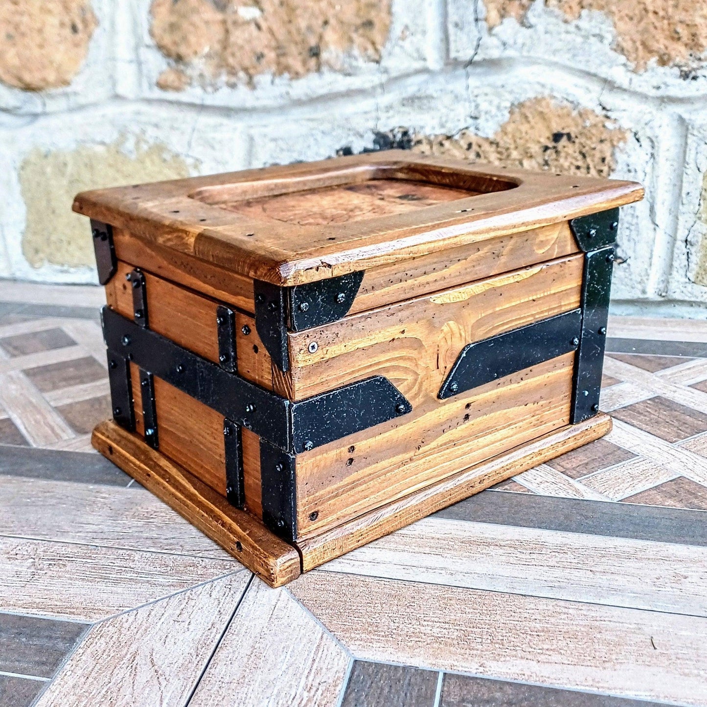Hidded compartment box with secret opening - Doreali Studio Roma