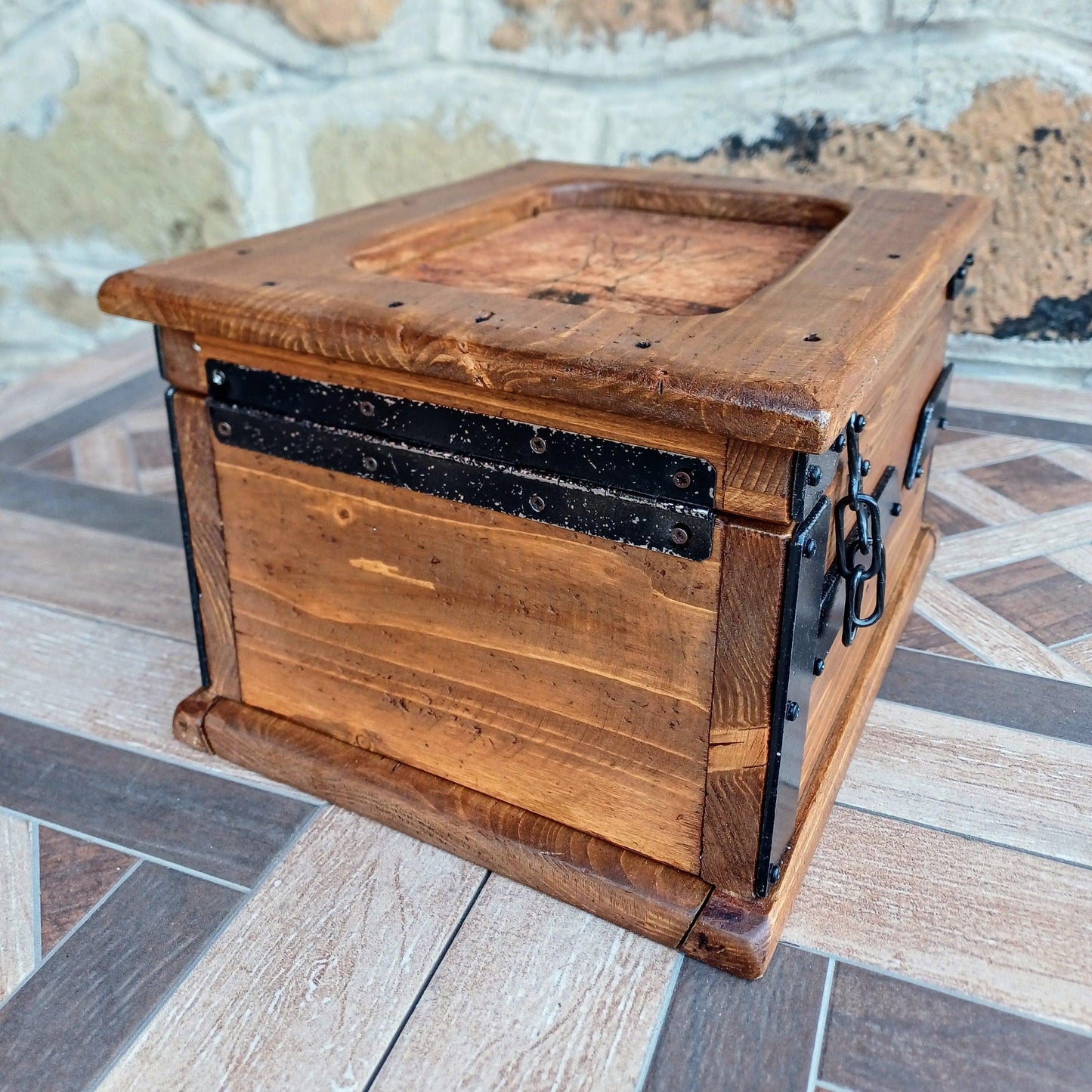 Hidded compartment box with secret opening - Doreali Studio Roma