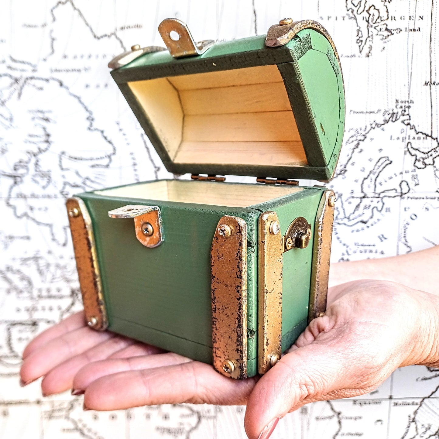 Mini treasure chest industrial vintage " Green Gold " handcrafted in Italy , valuable box for watch and jewels