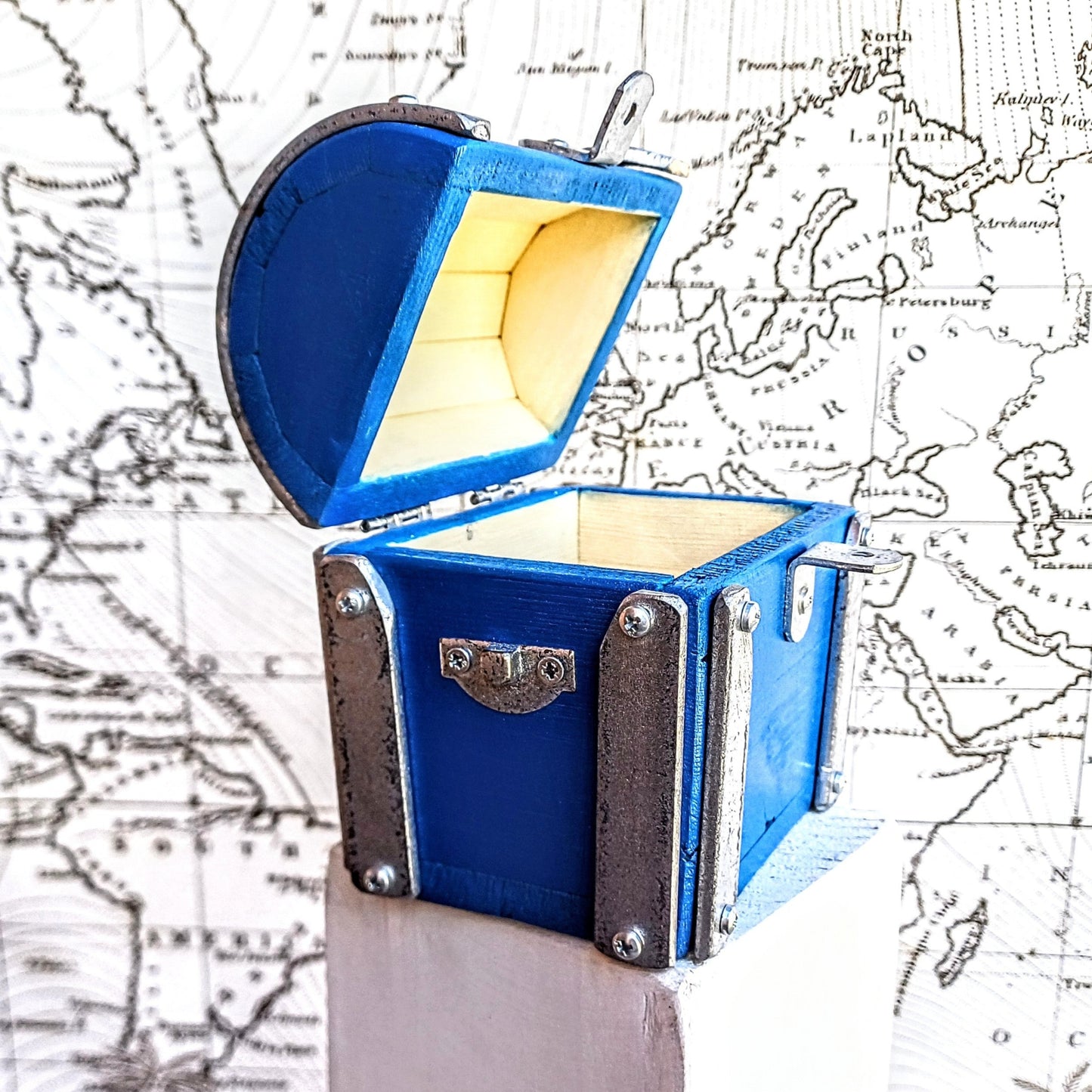 Little jewelry chest , Mini Chest "Silver Blue"