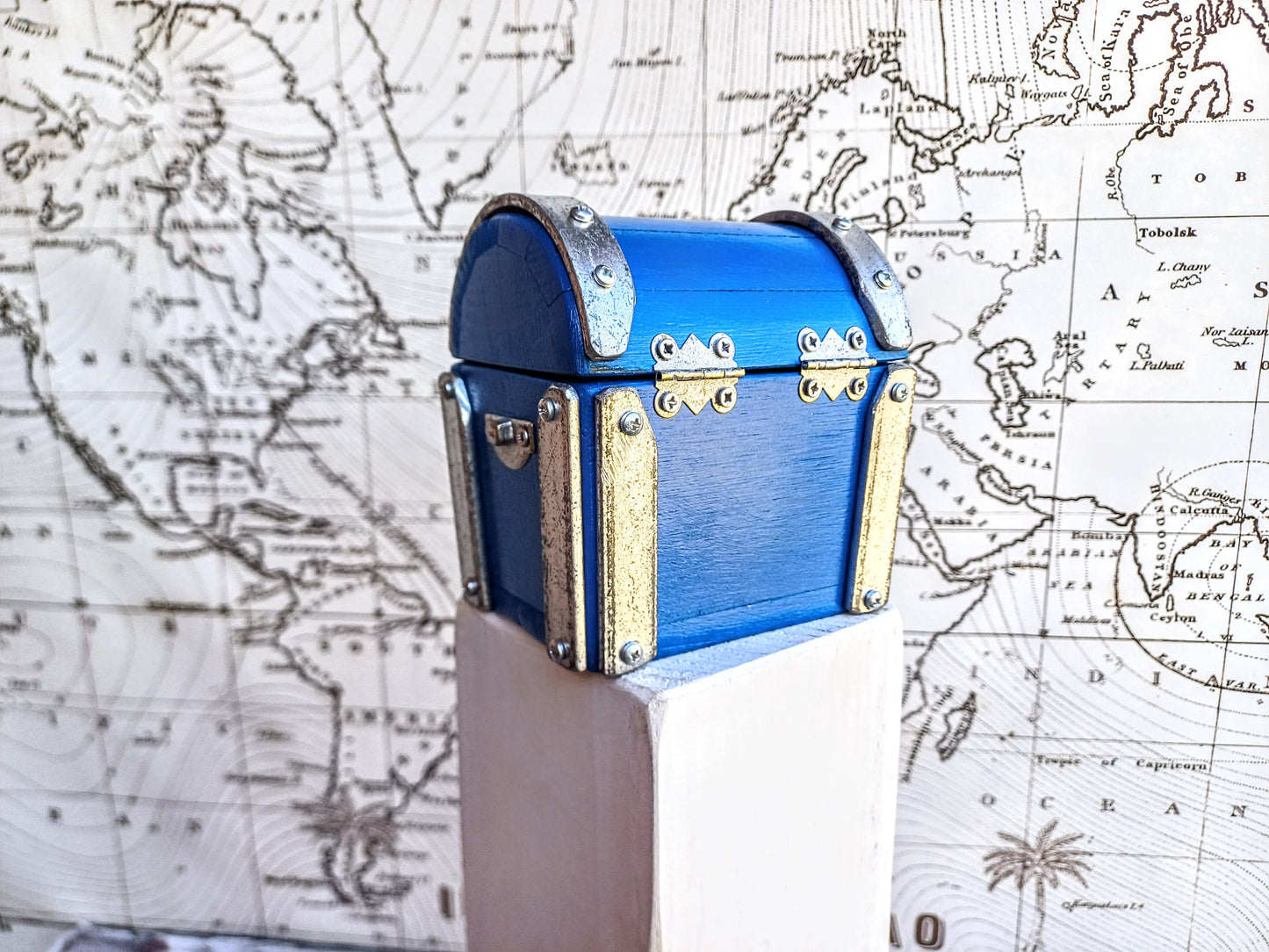 Little jewelry chest , Mini Chest "Silver Blue"