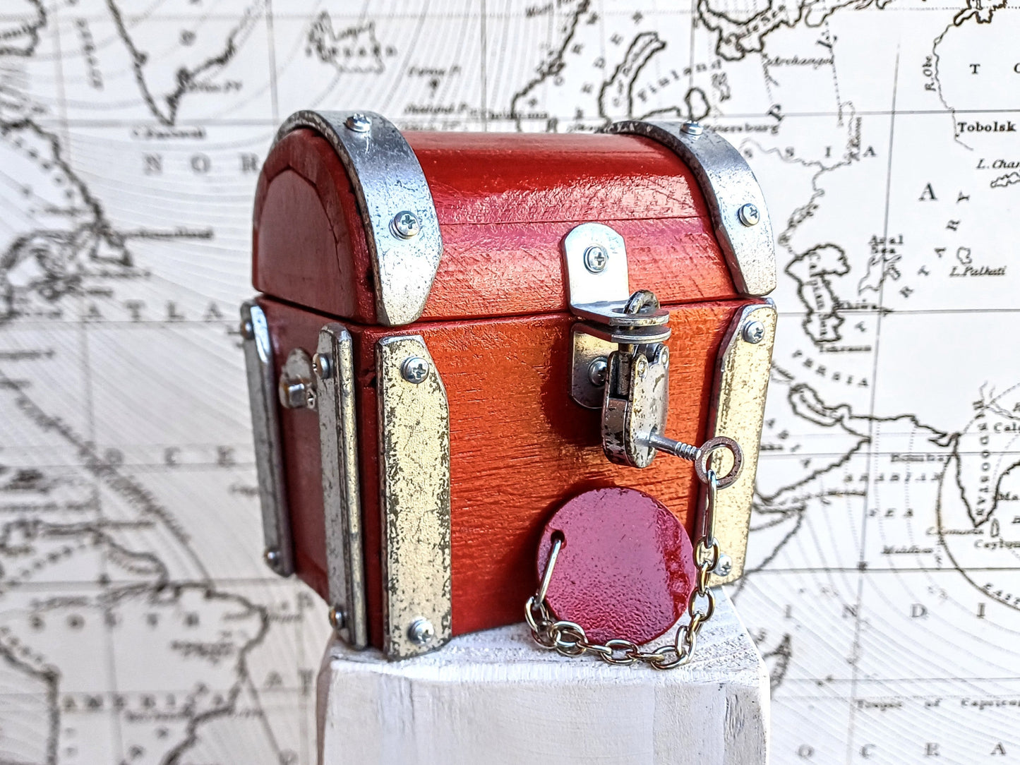 Jewelry chest , Mini Chest "Silver Ruby"